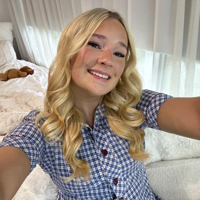 Babysitter in Warragul: Paige