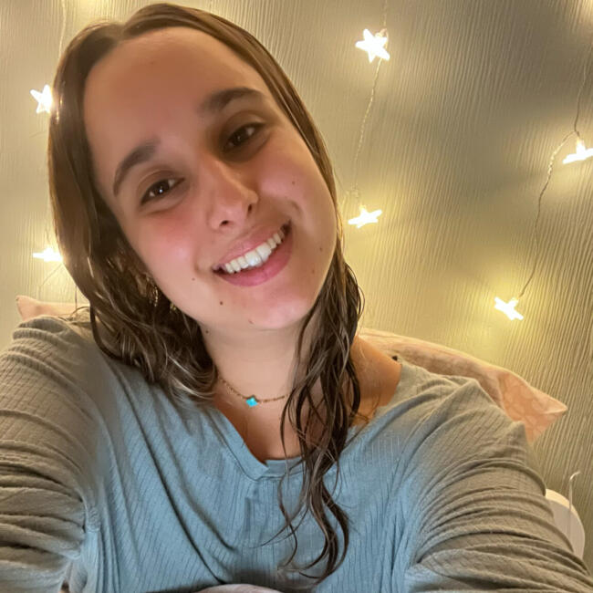 Babysitter in Toulouse: Lila
