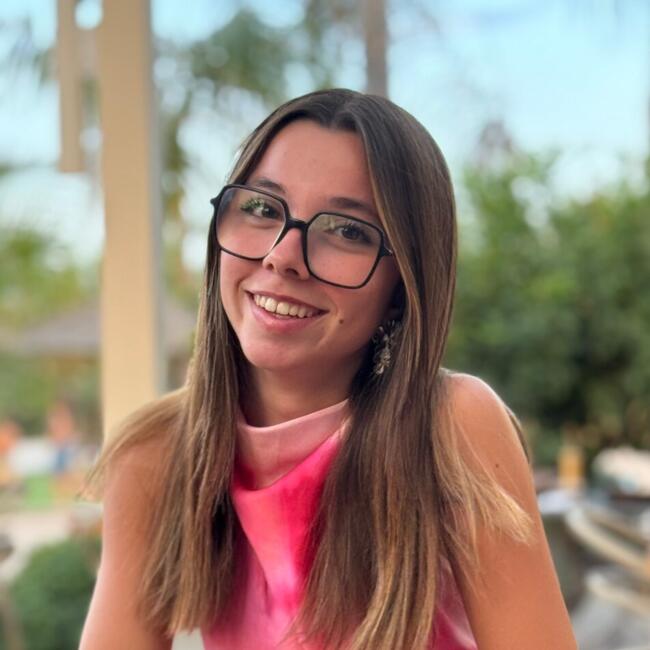 Babysitter in Saint-Quentin: Alyssa