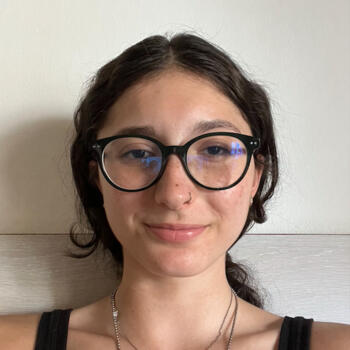 Babysitter a Milano: Claudia