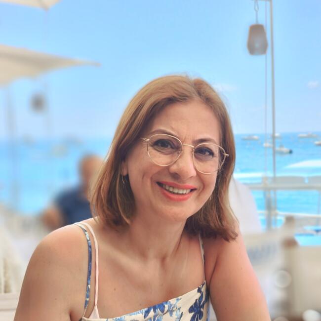 Babysitter in Wiesbaden: Rosa