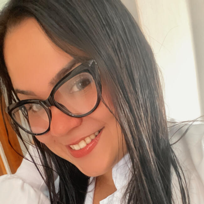 Babá em Uberlândia: Karen