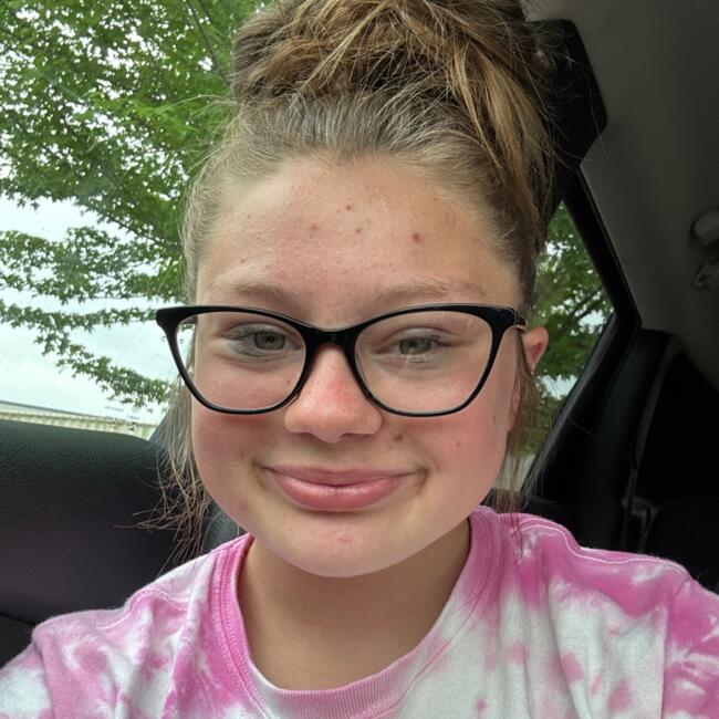 Babysitter in Shawano: Jenavieve