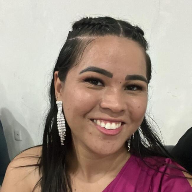 Babysitter in Palmas: Anny Evellen 