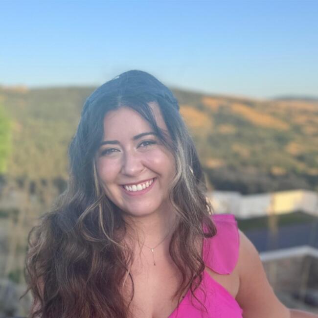 Babysitter in Blackrock: Elena