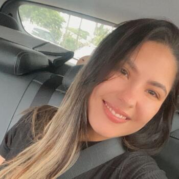 Babysitter in Santo André: Ingrid