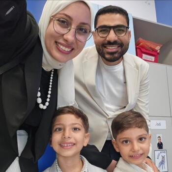 وظيفة جليسة أطفال في دبي: وظيفة جليسة أطفال Shahinaz