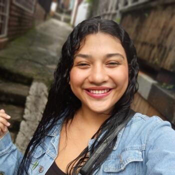 Niñera en Floridablanca: Camila