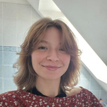 Babysitter in Paris: Elise