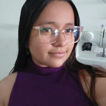 Babysitter Santiago: Chelrsy Leitón