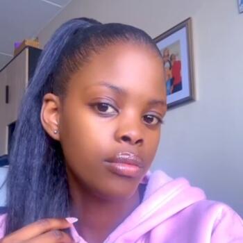 Babysitter Soweto: Gomolemo kgothatso matsile