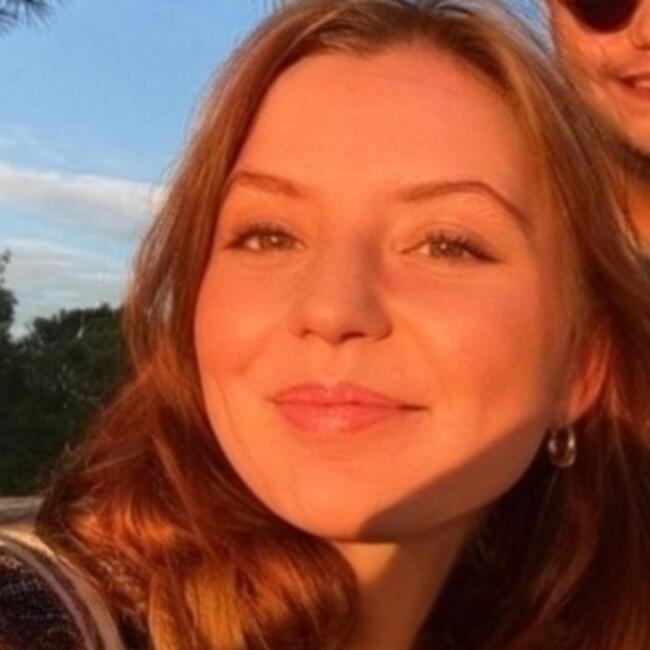 Babysitter in Weesp: Ymke