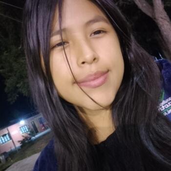 Babysitter in Santa Cruz: Belen