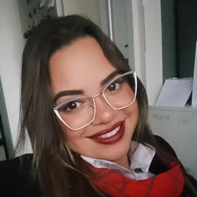 Babysitter in São Paulo (São Paulo): Ingrid