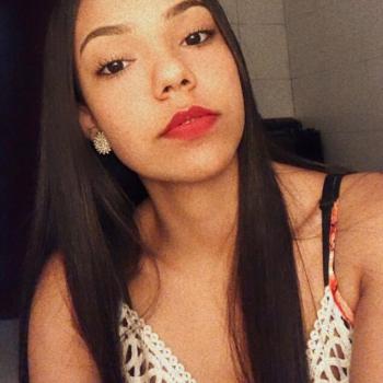Babysitter São José (São José): Ana Carolina