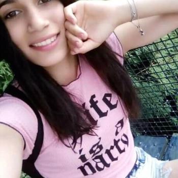 Babysitter in Pilar: Melany Daiana