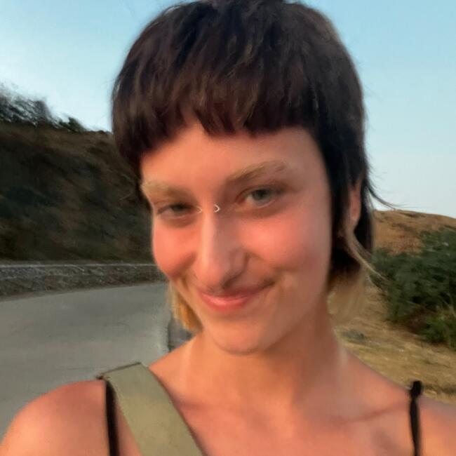 Babysitter in Brüssel: Raquel