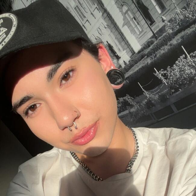 Baby-sitter in Brossard: Elijah