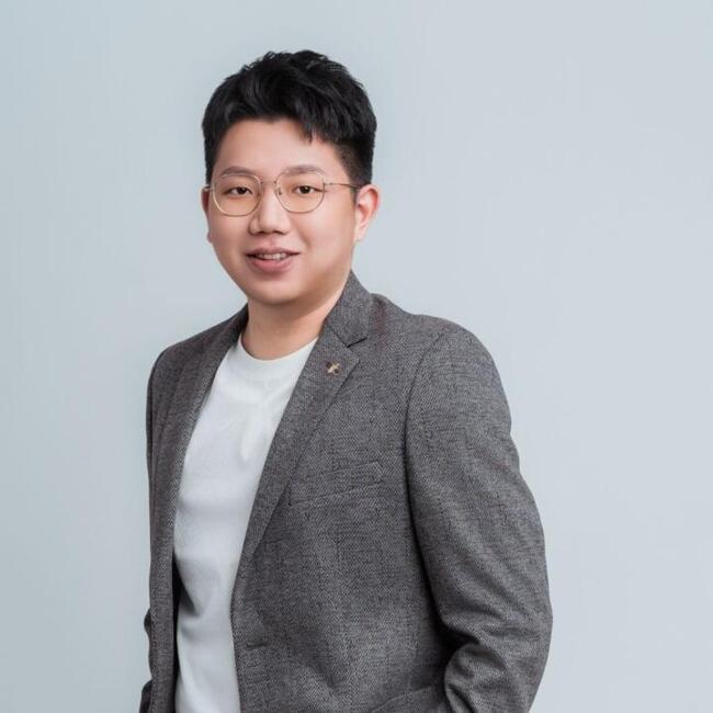 Babysitting job in George Town: Simon