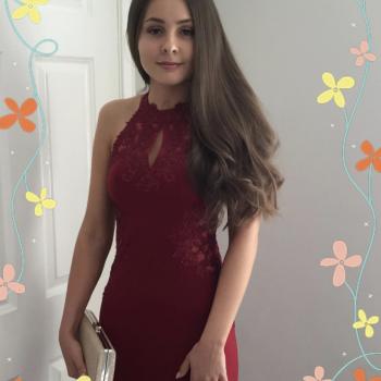 Babysitter in Northampton: Aimee