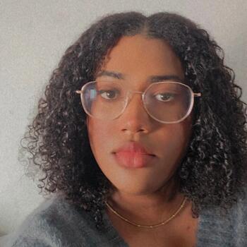 Babysitting job in Amadora: babysitting job Kady