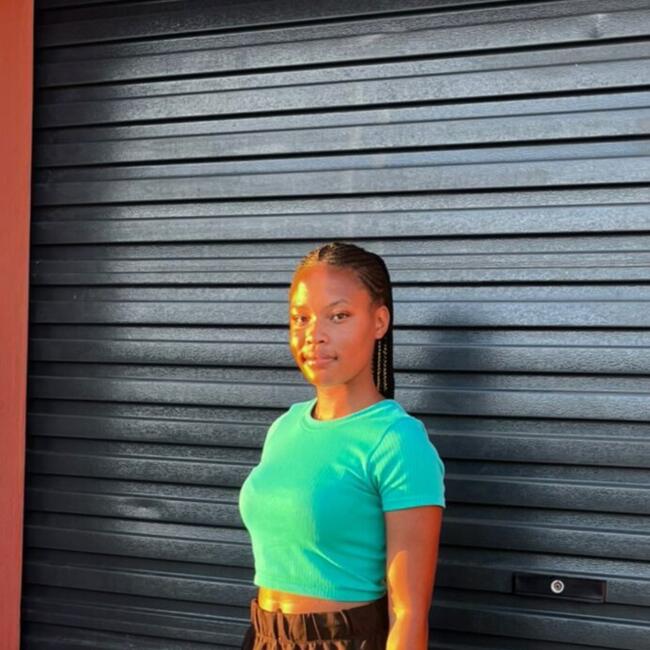 Babysitter in Cape Town: Toni-lee