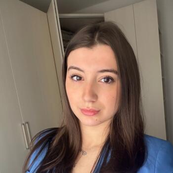 Babysitter Bologna: Sara