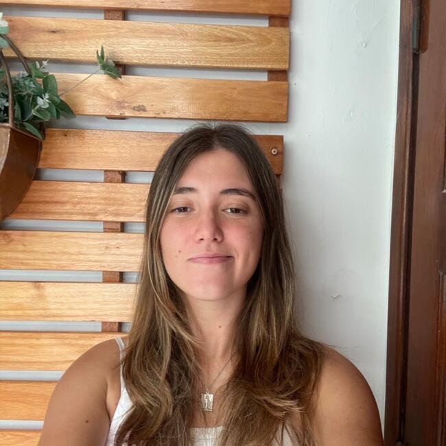 Niñera en San Isidro: Martina