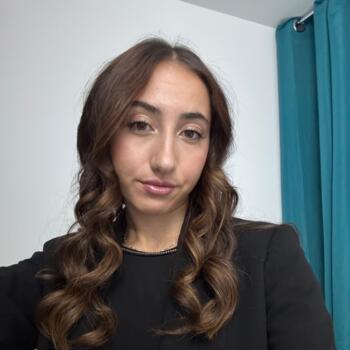 Babysitter in Pessac: Emilie