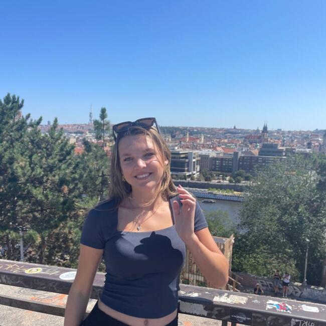 Babysitter in Kamerik: Anouk