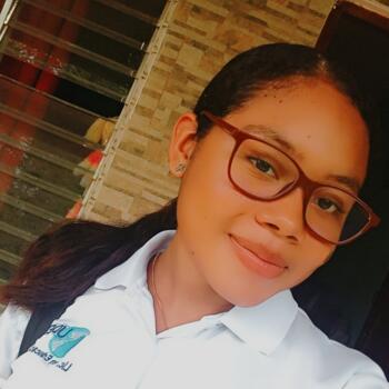 Babysitter in Santiago: Edith