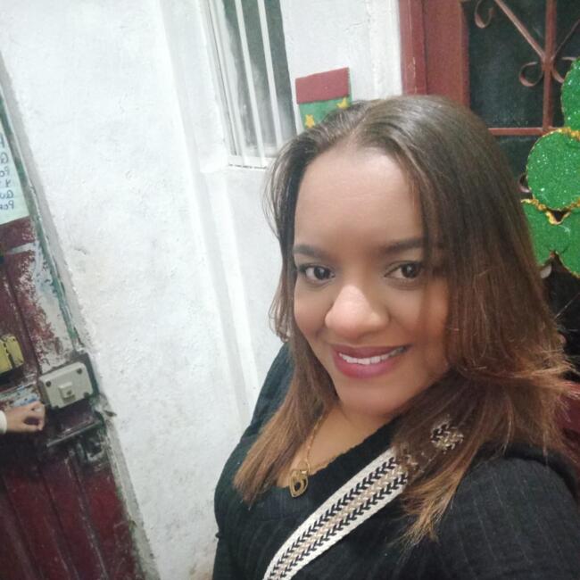 Niñera en Bogotá: Luz karen