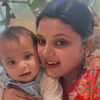 Babysitting job in Ahmedabad: babysitting job Shristi