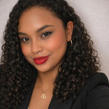 Babysitter em Évora: Jaklin GRACIETE