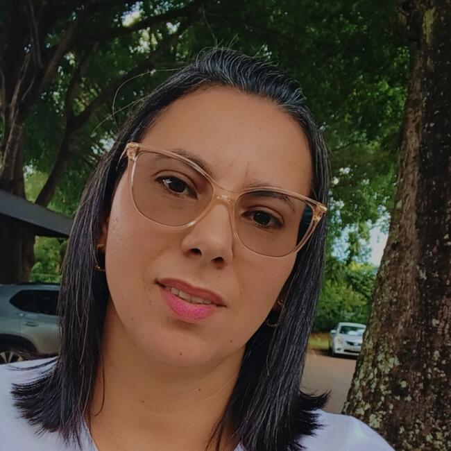 Babá em Brasília: Raianne