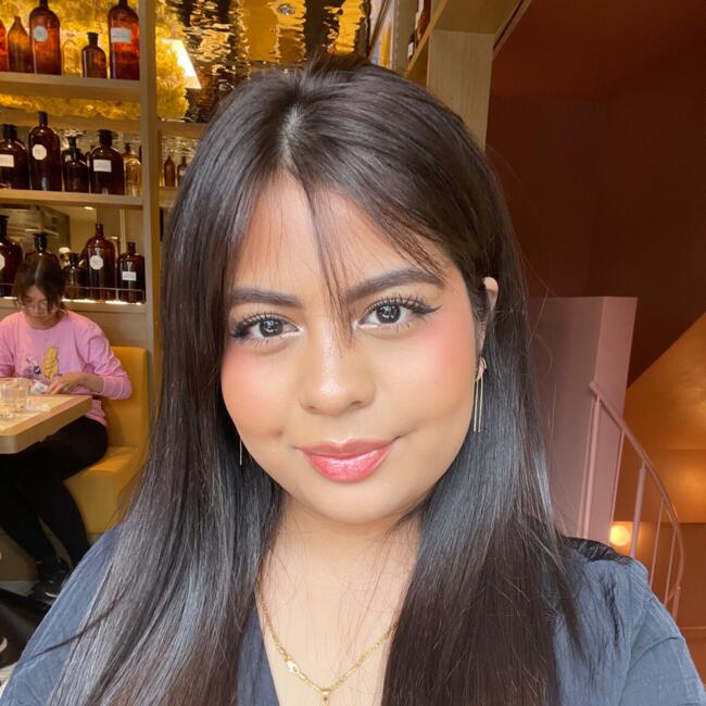 Babysitter in Singapore Island: Farah