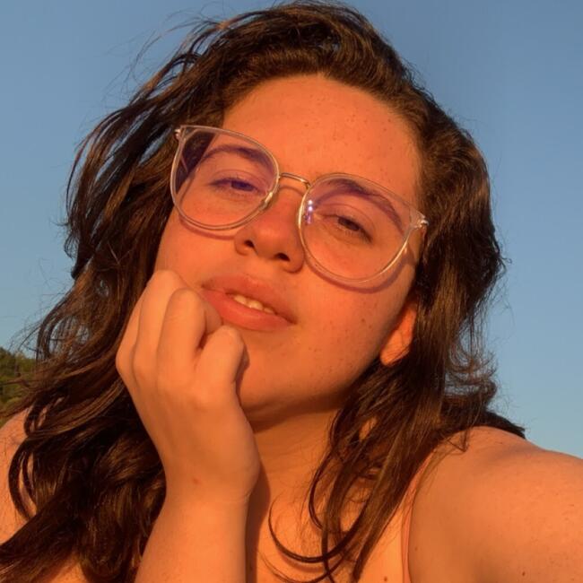 Babysitter in San Sebastián: Nicole