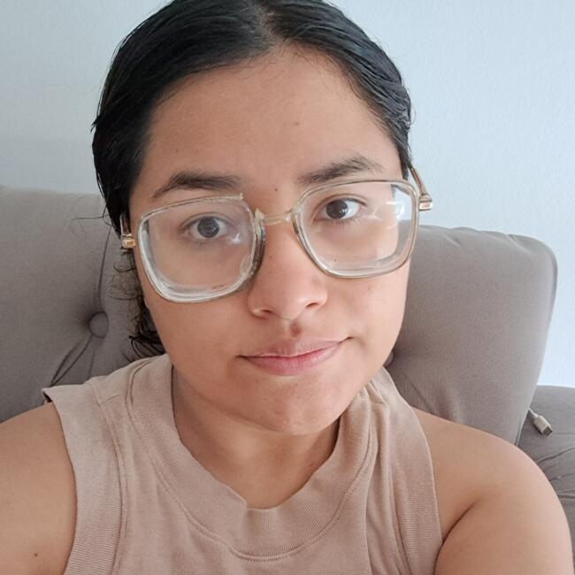 Babysitter in Buenos Aires: Leila rosario