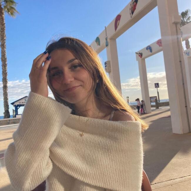 Babysitter in Vélez-Málaga: Agmena