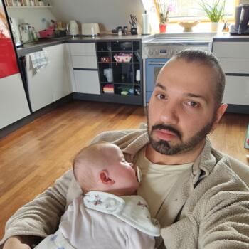 Babysitter in Berlin: Onur
