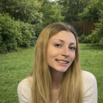 Babysitter in Montboucher-sur-Jabron: Carline