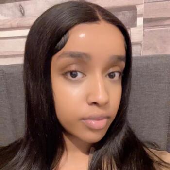 Babysitter in London: Mical