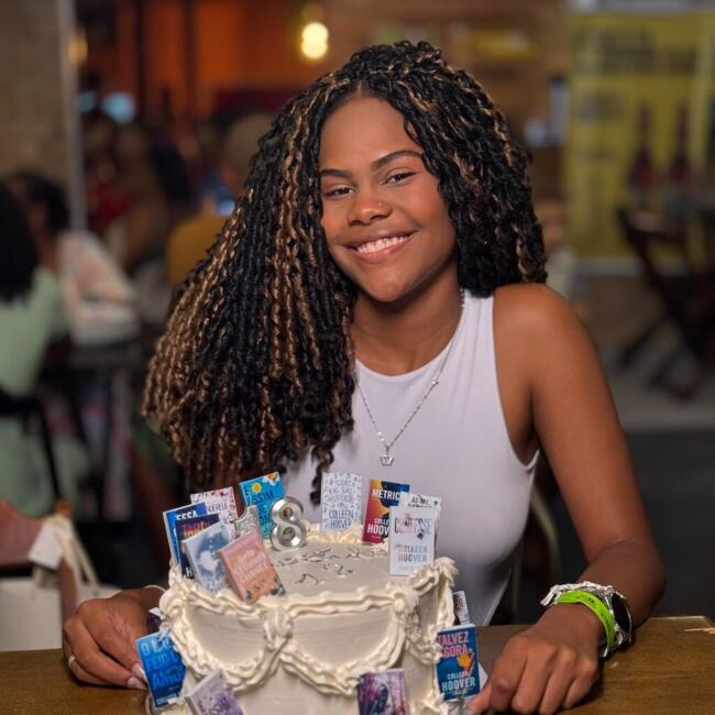 Babá em Camaçari: Maria Eduarda