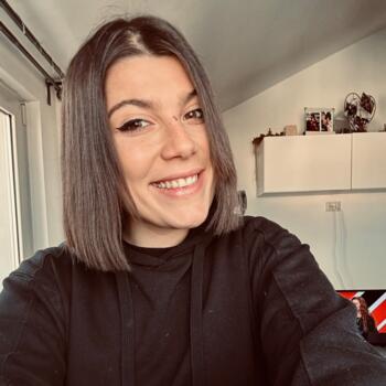 Babysitter in Pescara: Paola