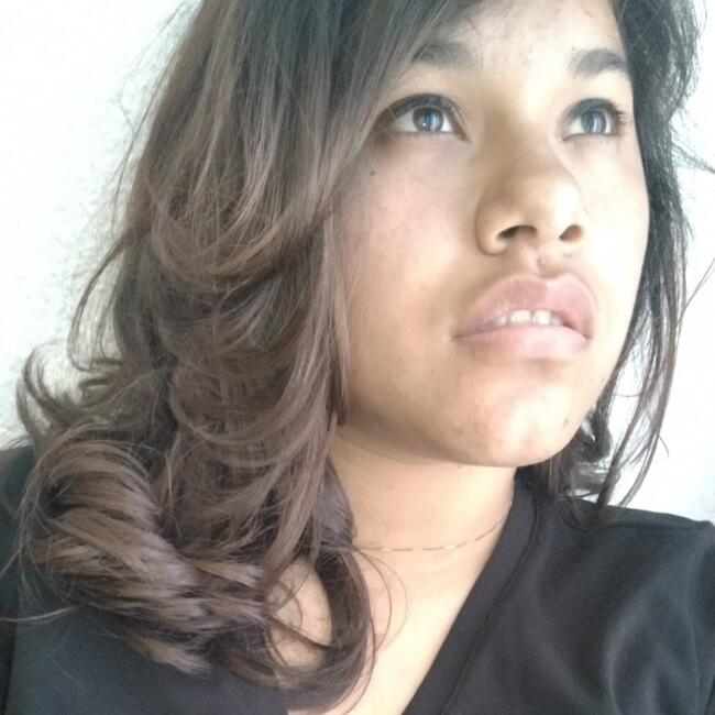 Babysitter in Bourg-la-Reine: Karina