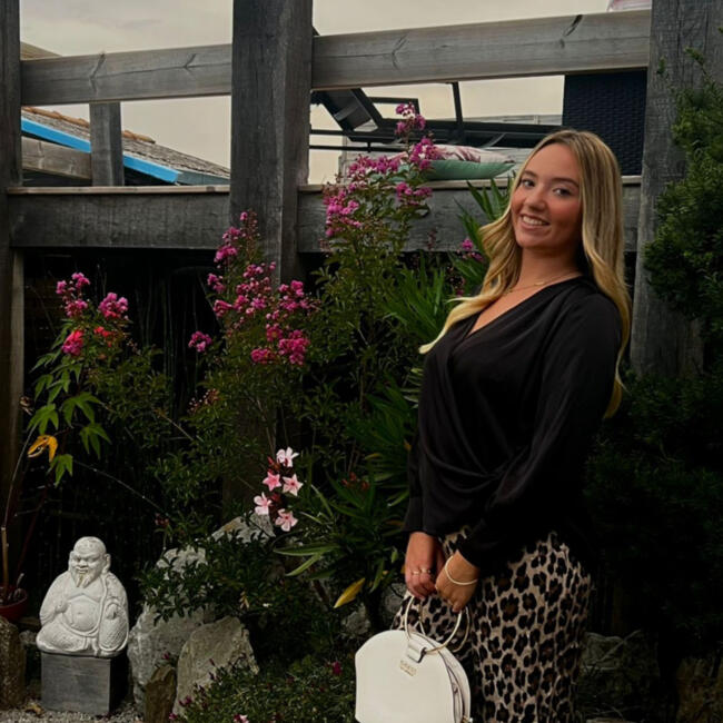 Babysitter in Saint-Rémy-sur-Avre: Morgane