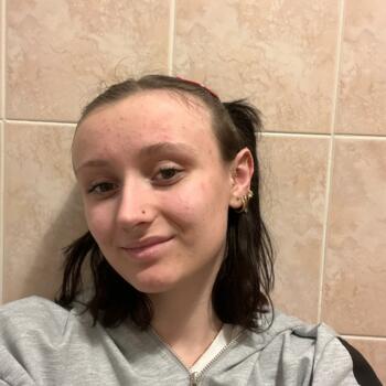 Babysitter στην περιοχή Chambéry: Lucy