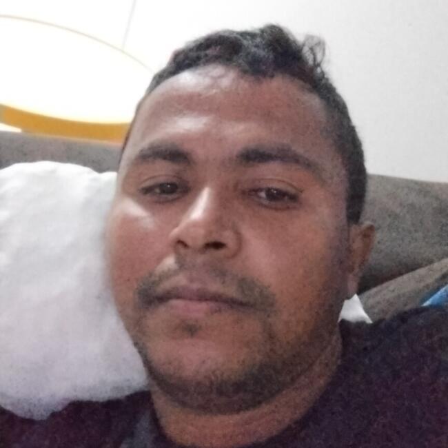 Emprego de babá em Ponta Grossa: Cleverton