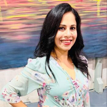 Babysitting job in Sydney: babysitting job Deeksha