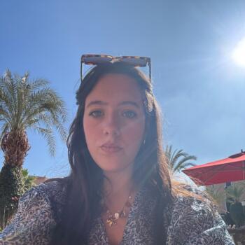 Babysitter in Dinard: Victoire